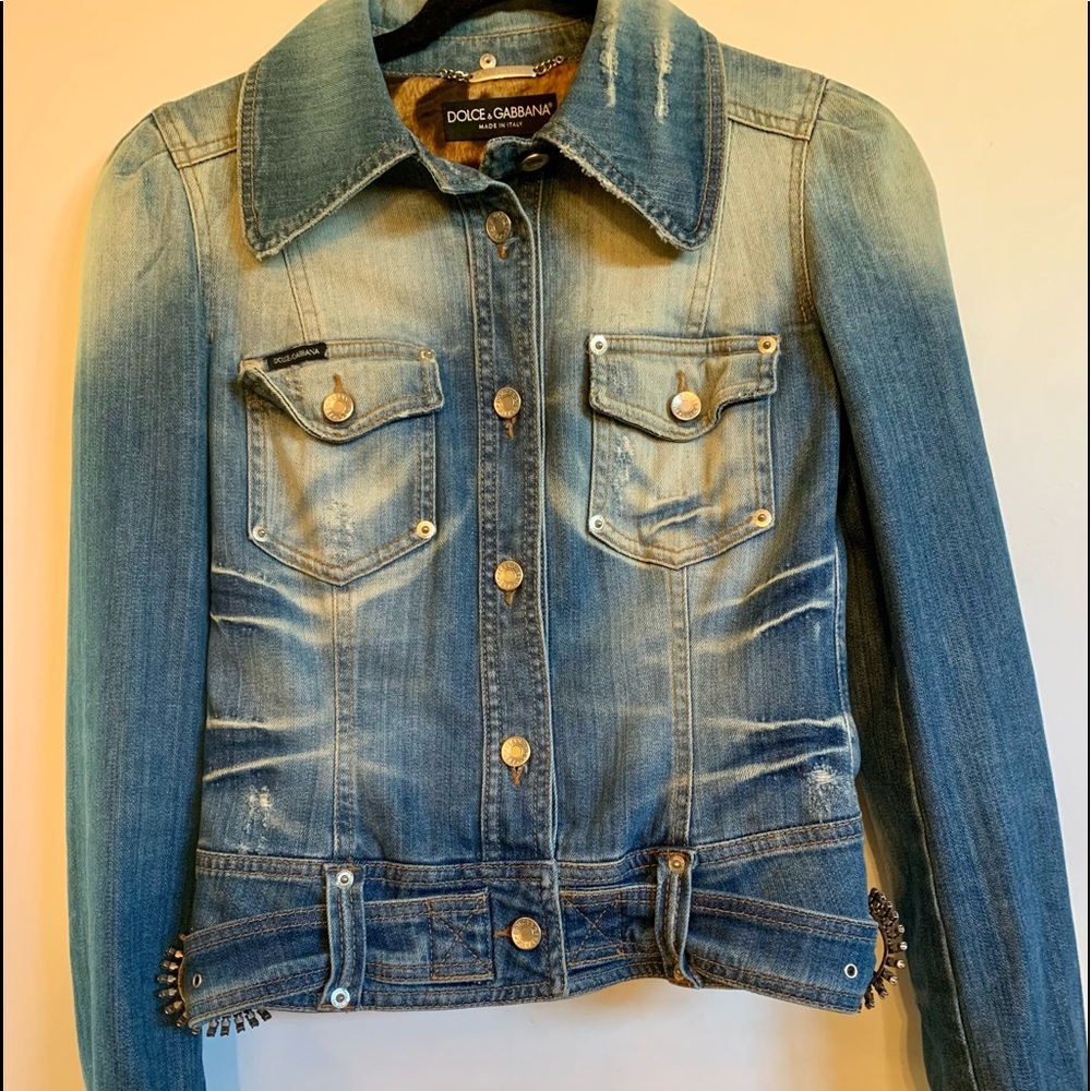 dolce& gabbana jacket!